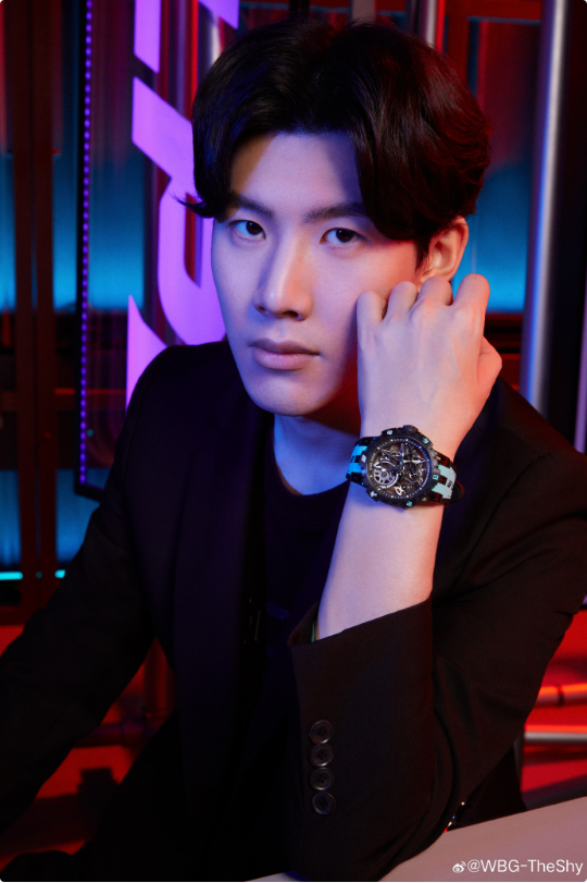 干燥牌面上 干燥牌面上