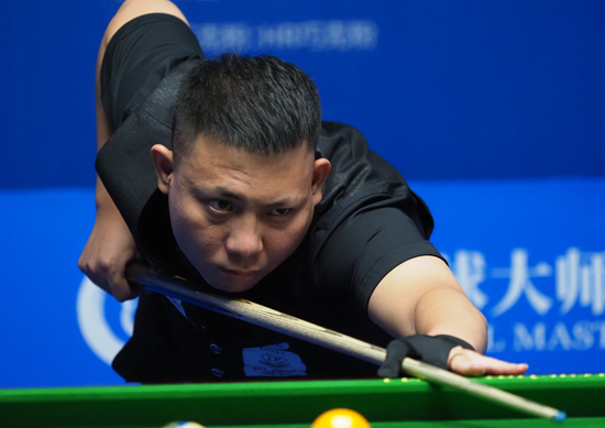 塑形而非个 塑形而非个